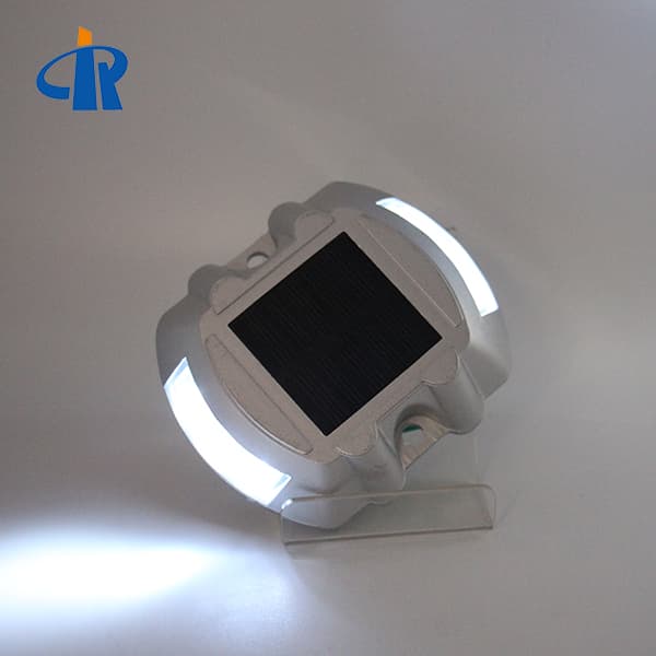 <h3>China Embedded Type 10 Tons of Rated Solar LED Spike Light </h3>
